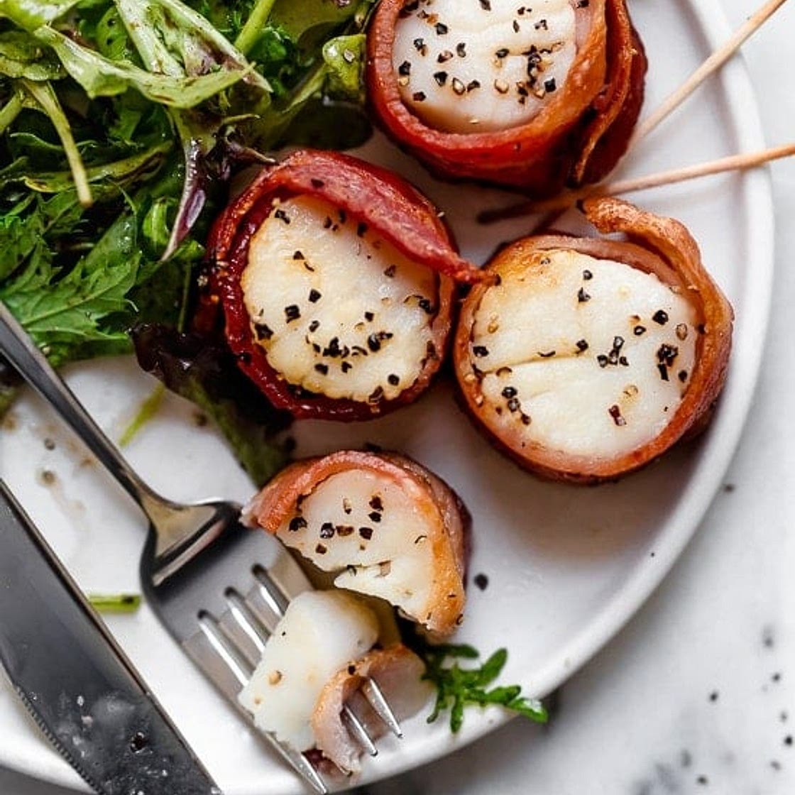 Air Fryer Scallops with Bacon