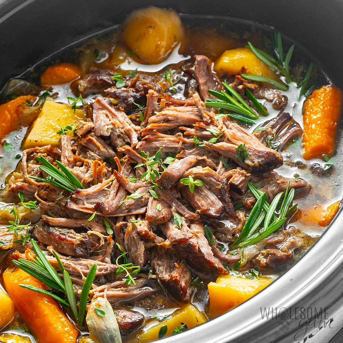 Slow Cooker Pot Roast (Easy Recipe)