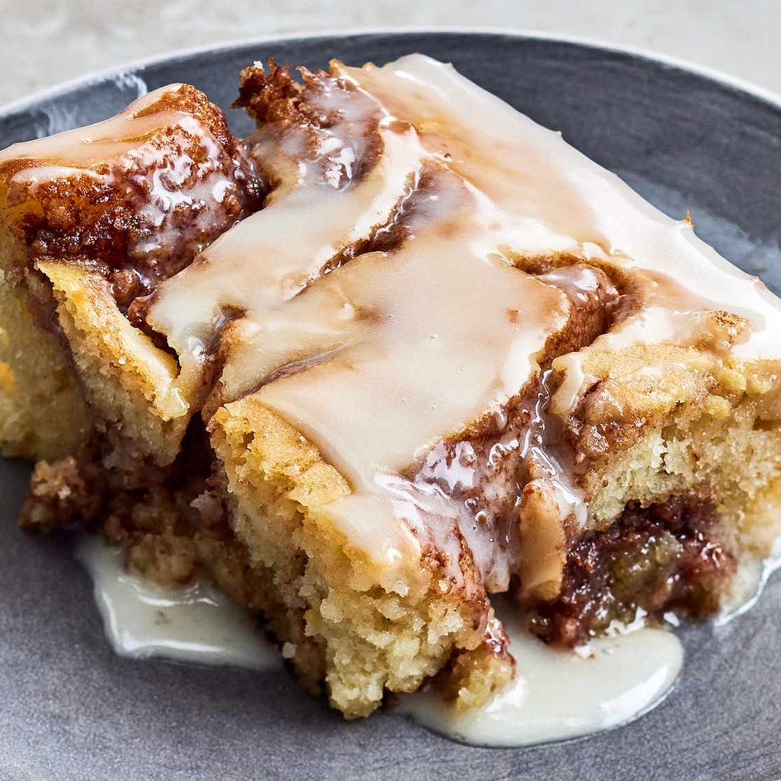 Cinnabon® Cinnamon Roll Cake