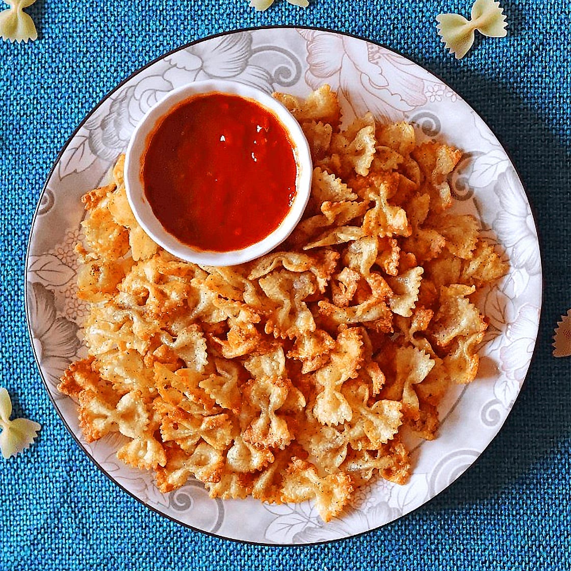 Air Fryer Pasta Chips