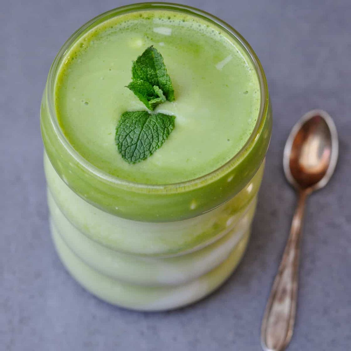 Vegan green ayran with wild garlic and fresh mint (spring edition)