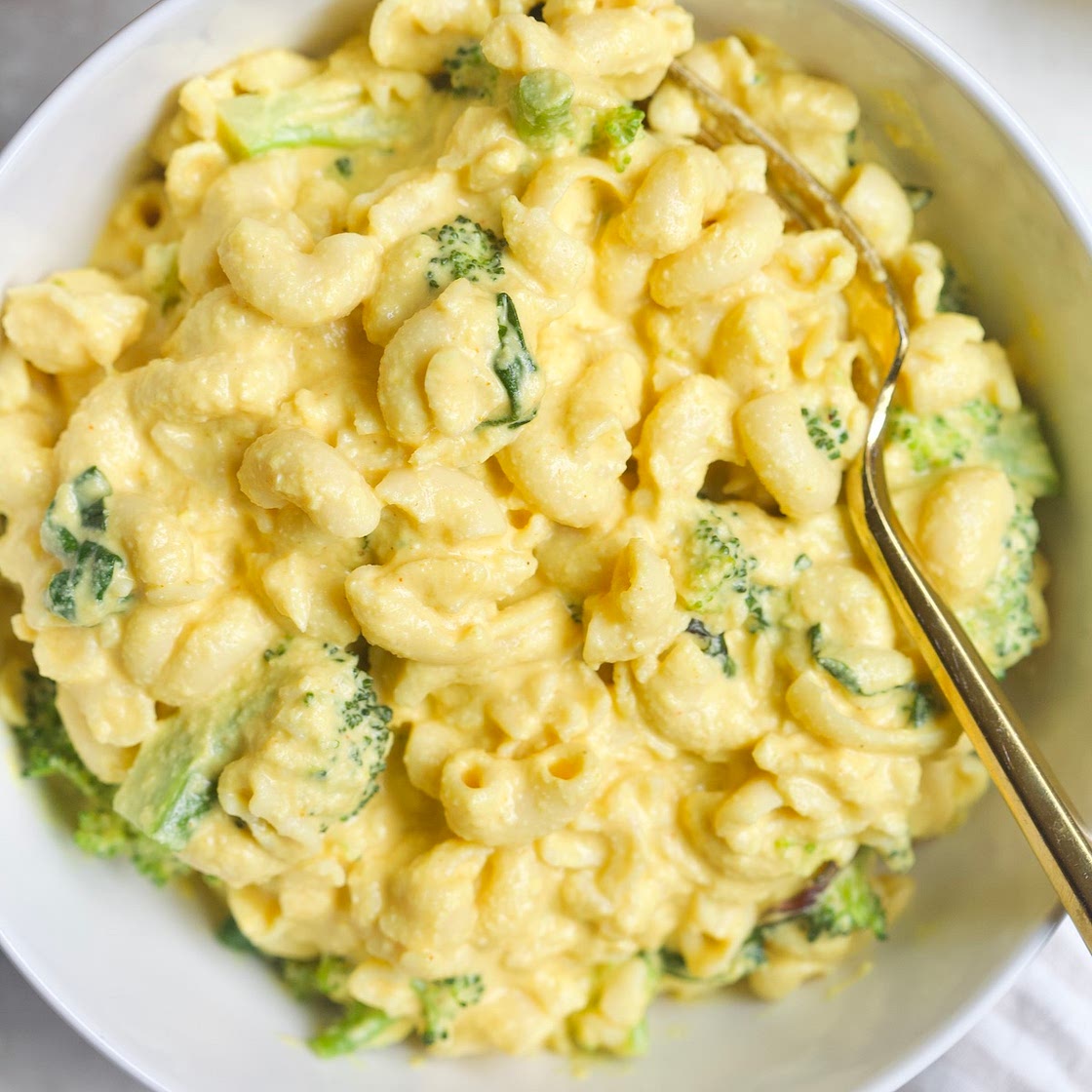 Vegan Mac and Cheese with Cashew Cream Sauce