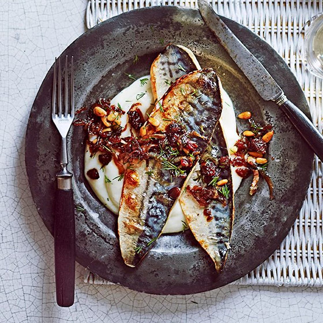 Sicilian mackerel with cauliflower purée