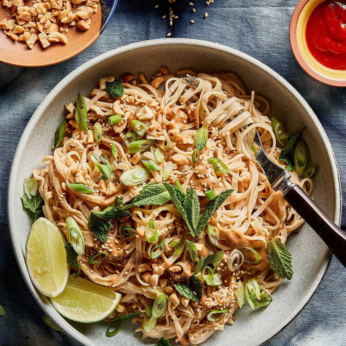 10-Minute Rice Noodles with Spicy Peanut Sauce
