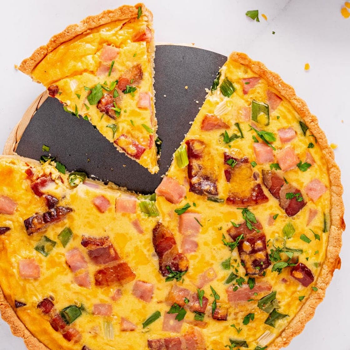Best Keto Quiche Recipe | With or Without a crust!