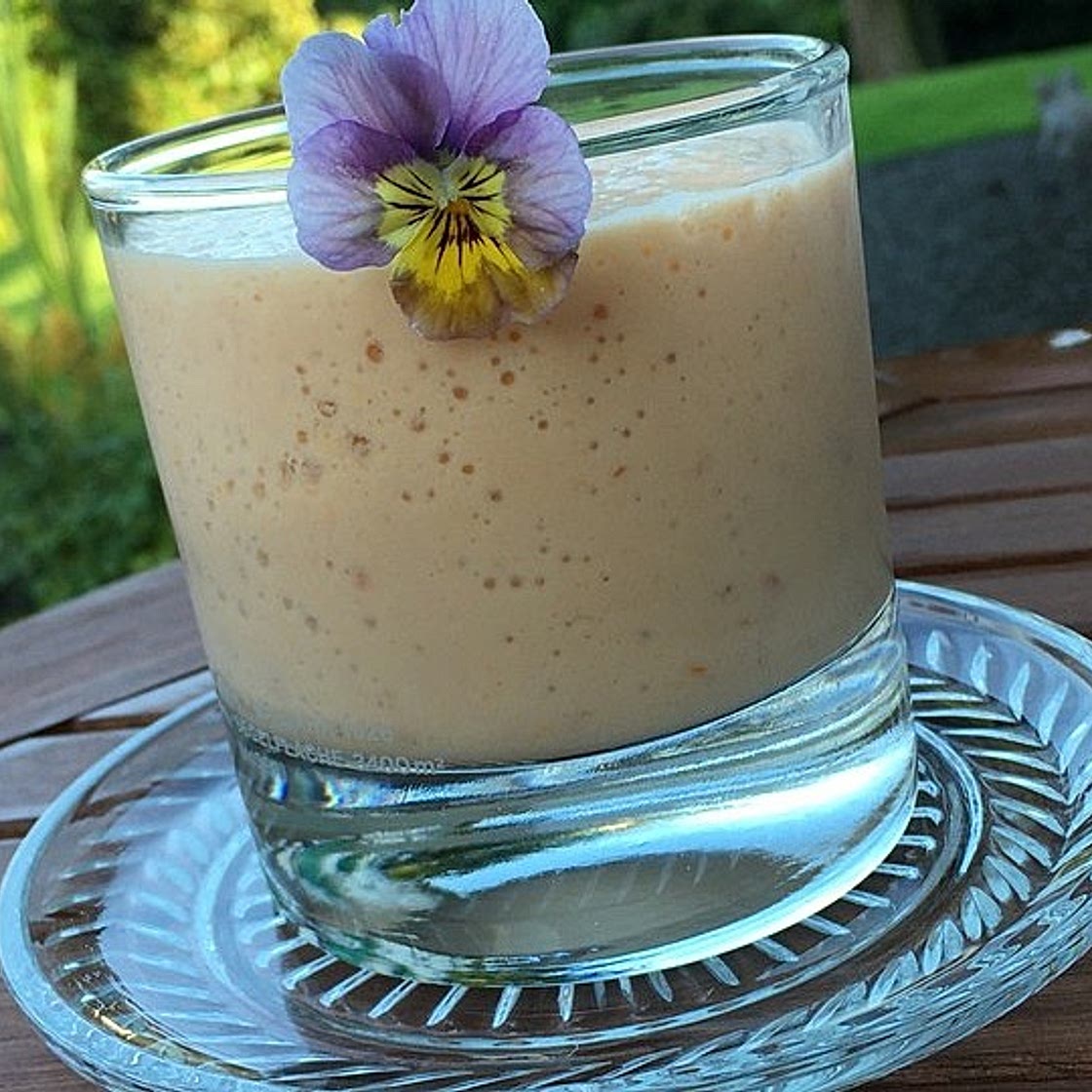 Aprikosen-Bananen-Joghurt-Smoothie