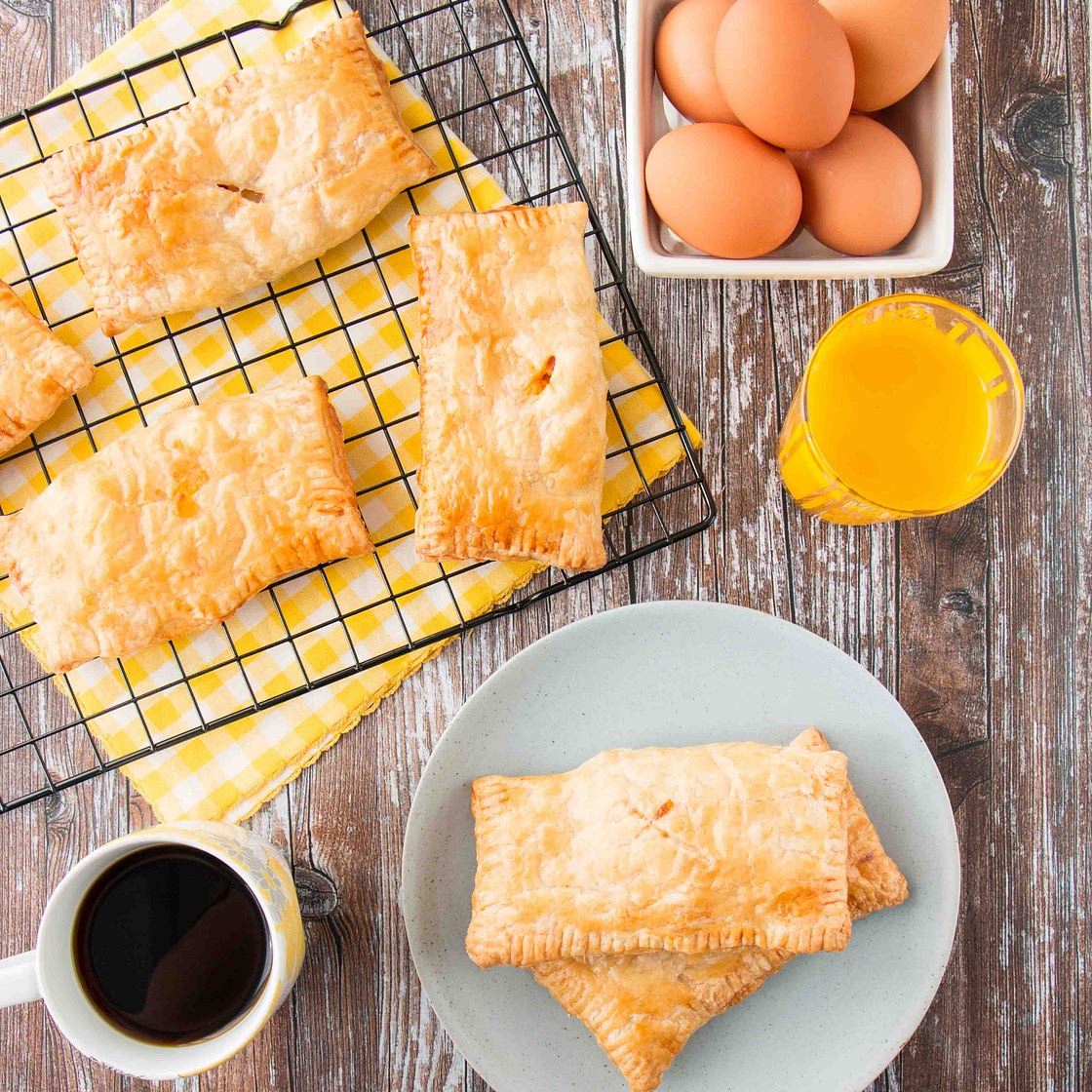 Breakfast Hand Pies with Egg, Ham and Cheese
