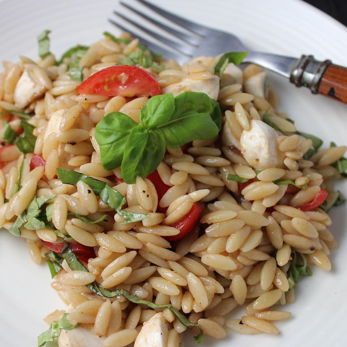 Orzo Salad with Tomatoes, Basil & Balsamic