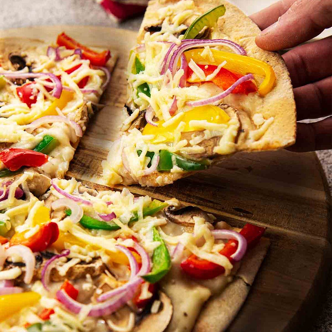 Vegan White Sauce Pizza with Lebanese Bread (30 Mins Meal)