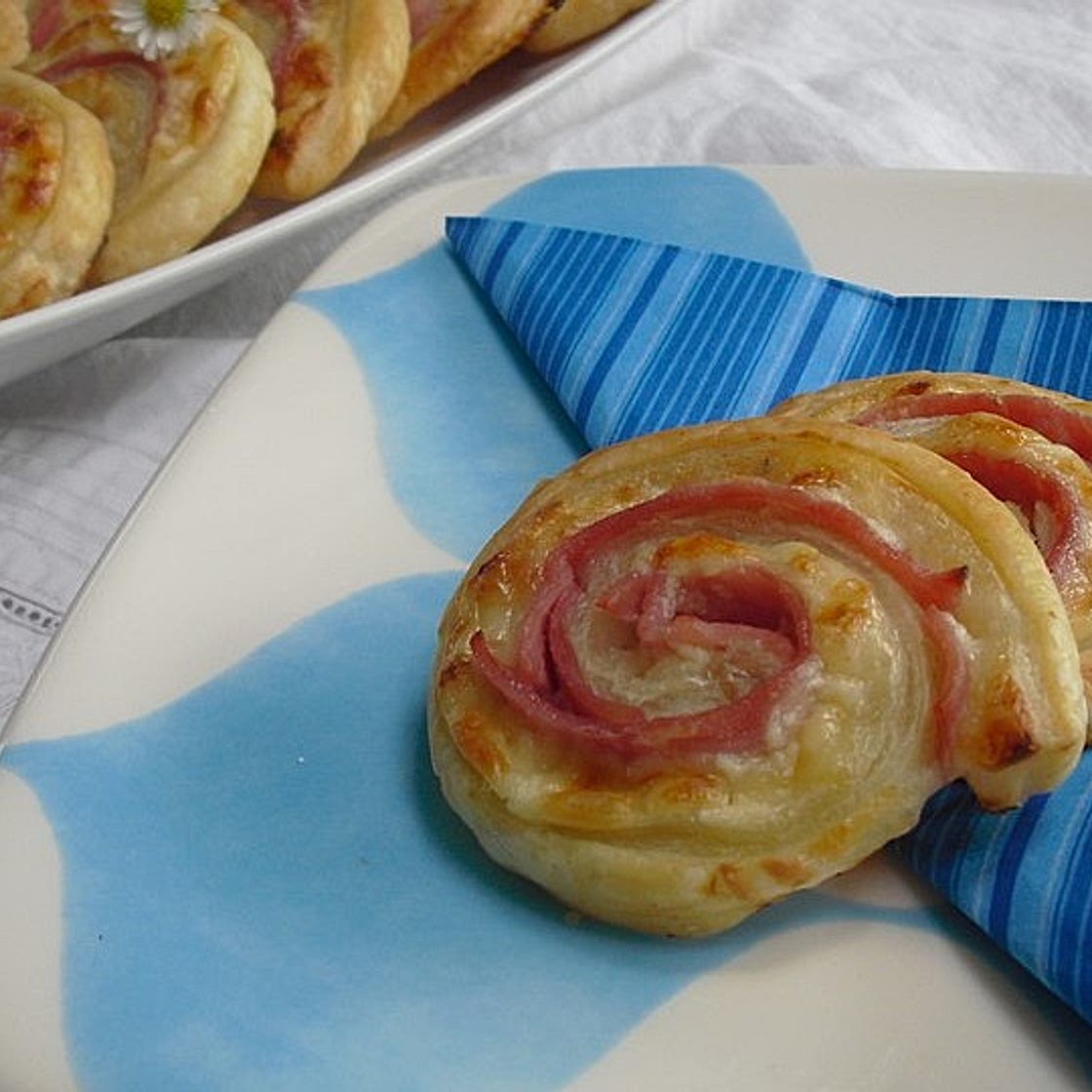 Schinken-Käse-Schnecken