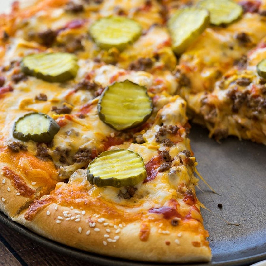 Cheeseburger Pizza