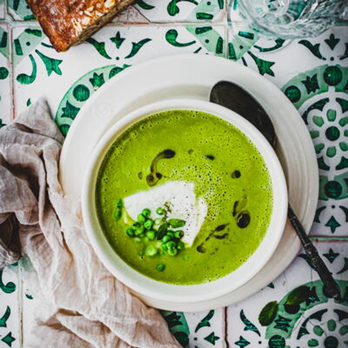 Soupe de petits pois à la burrata