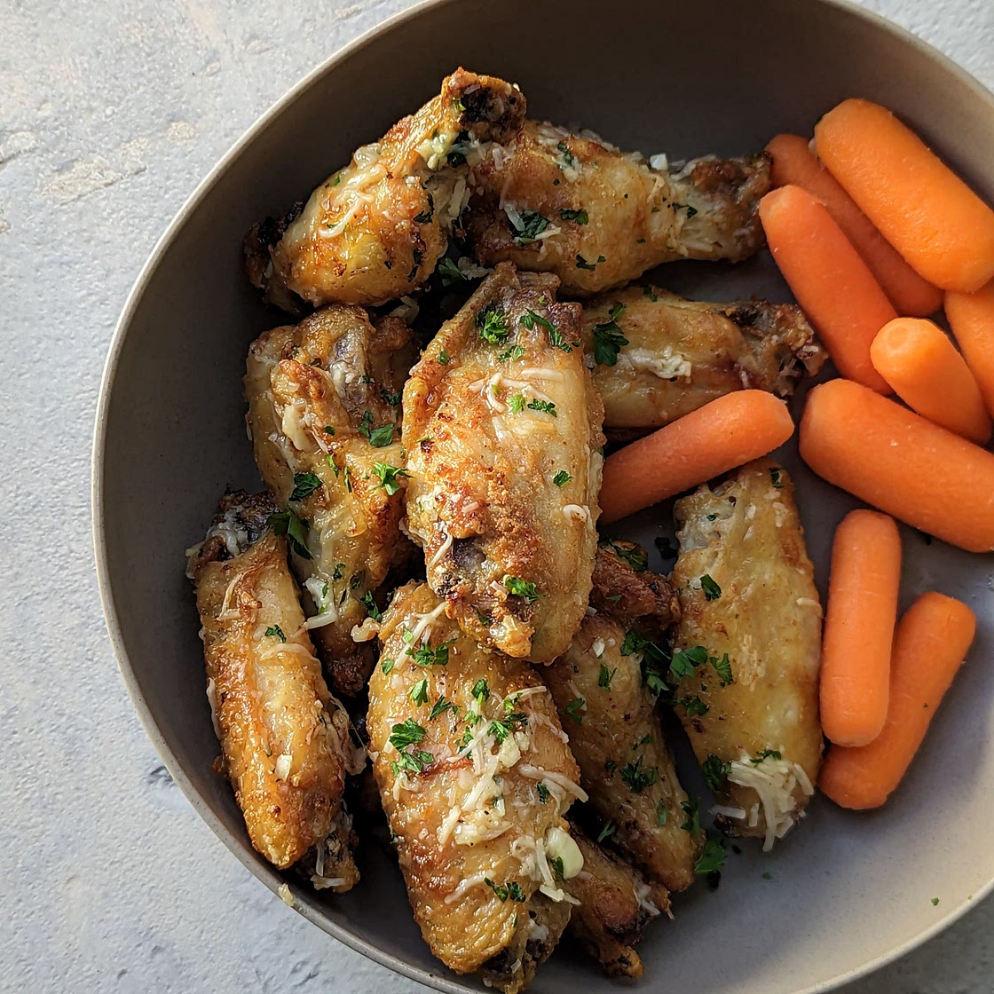 Air Fryer Garlic Parmesan Wings