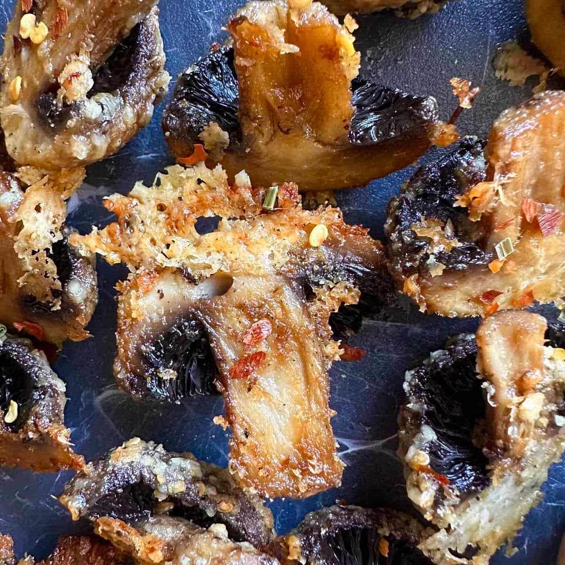 Easy Parmesan Mushrooms