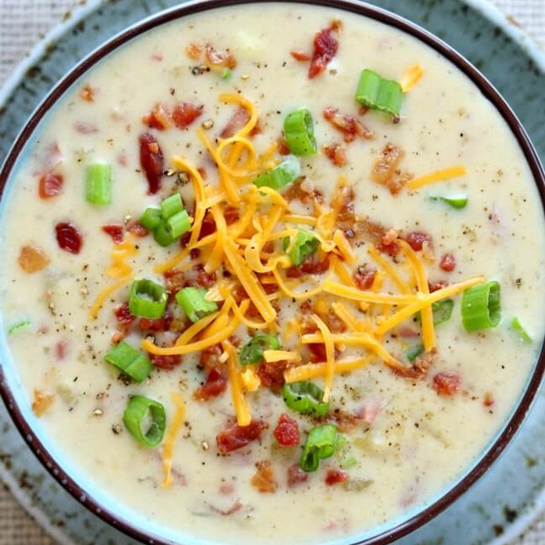 Instant Pot Loaded Baked Potato Soup