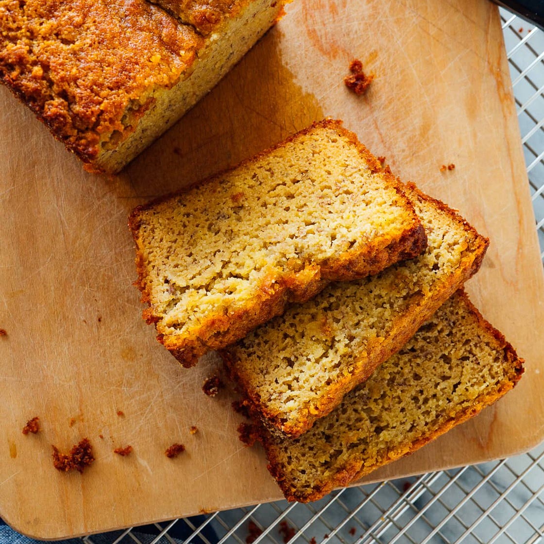 Gluten-Free Banana Bread (Made with Almond Flour)