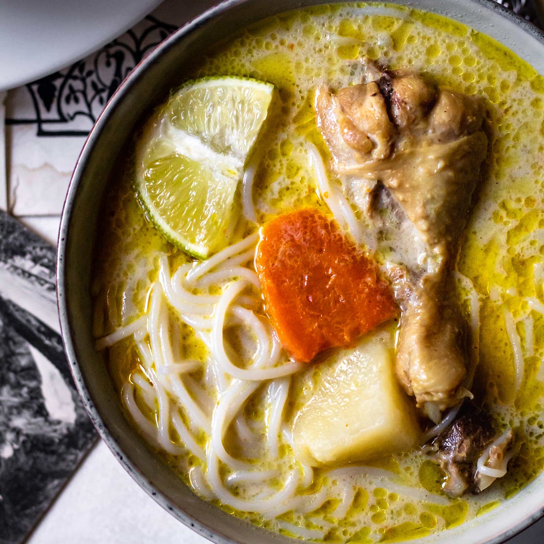 My Aunt's Vietnamese Chicken Curry (Ca Ri Ga)