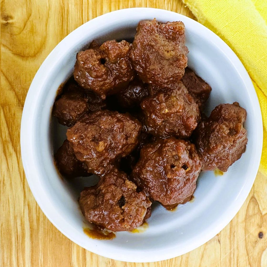 Grape Jelly and Chili Sauce Meatballs