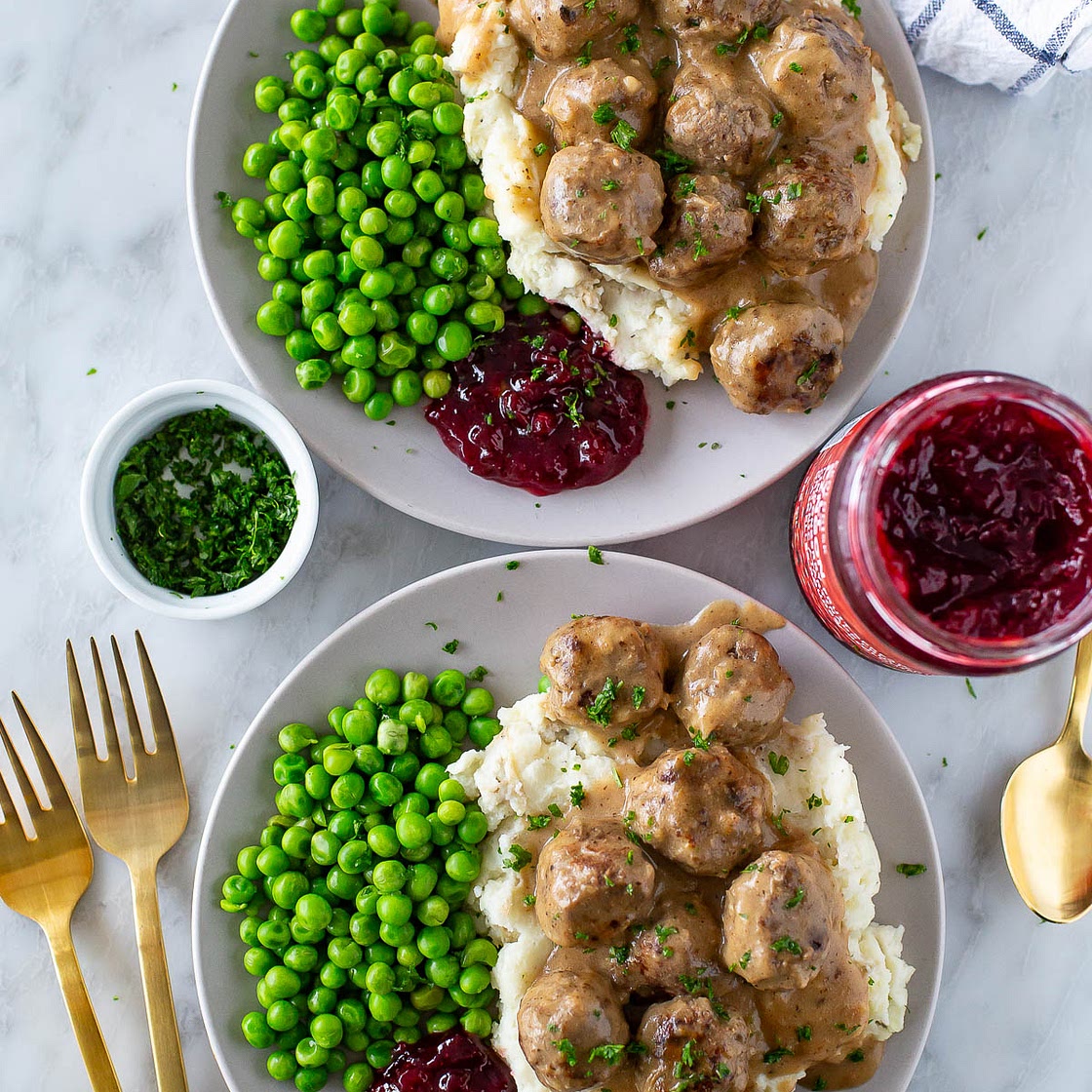 Crockpot Swedish Meatballs {IKEA Copycat}