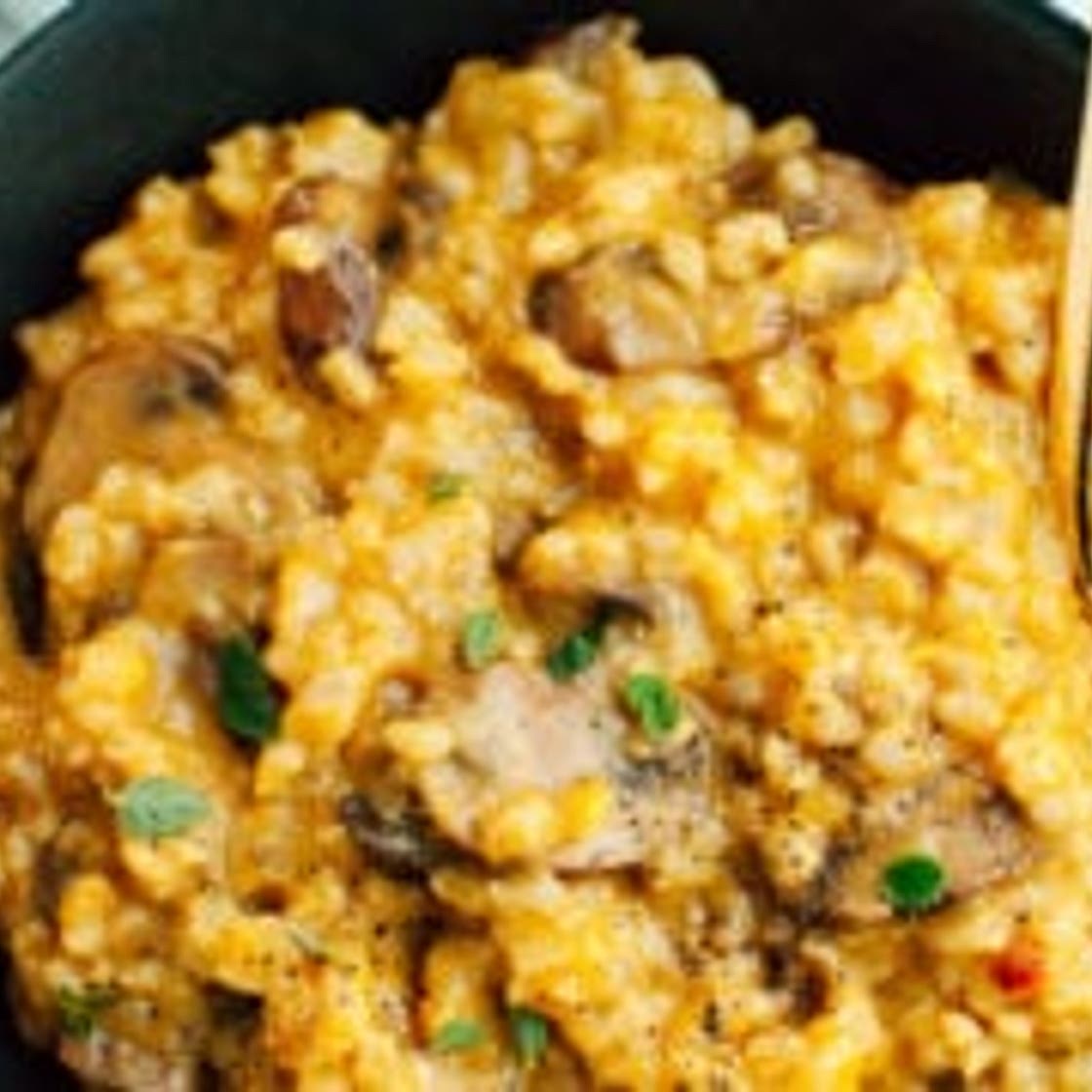 Easy Brown Rice Risotto with Mushrooms and Fresh Oregano