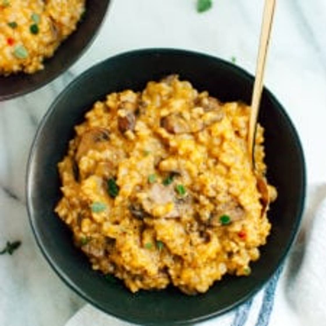 Easy Brown Rice Risotto with Mushrooms and Fresh Oregano