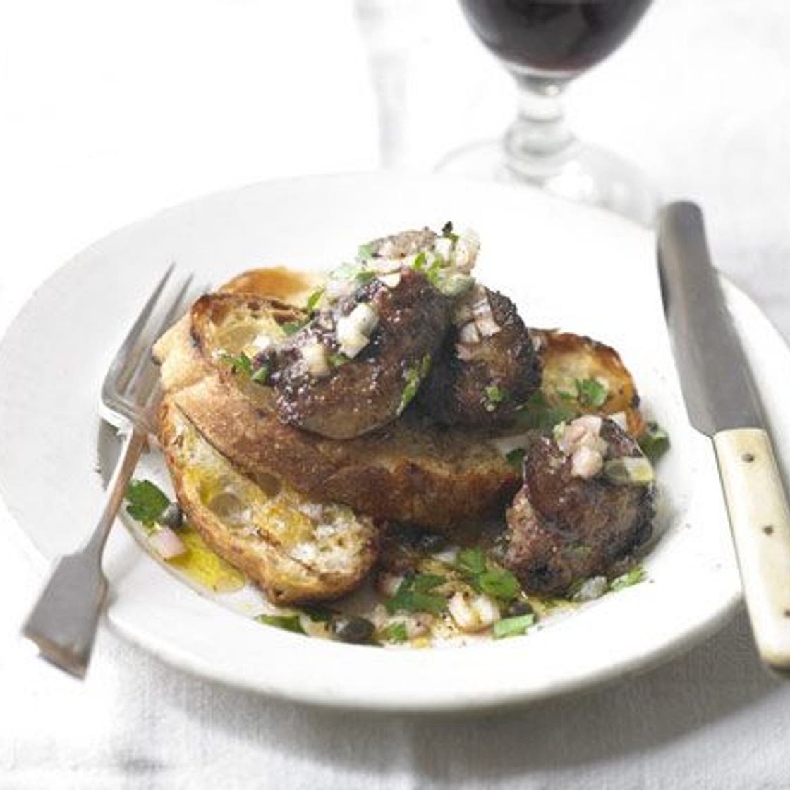 Chicken livers on toast