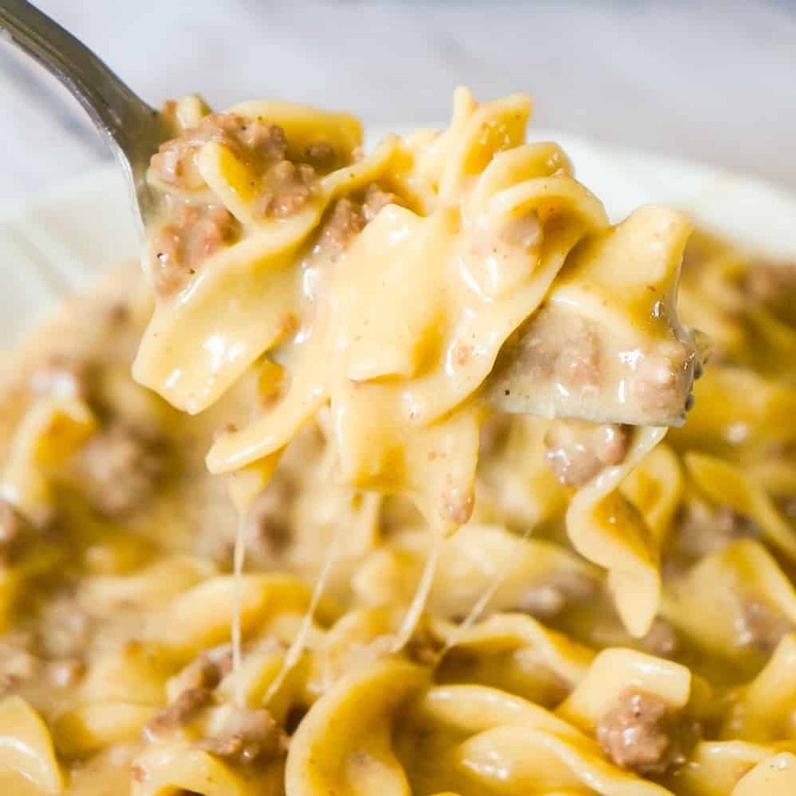 Instant Pot Cheesy Ground Beef and Noodles