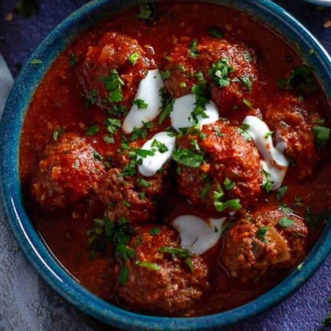 Slow Cooker Moroccan Meatballs