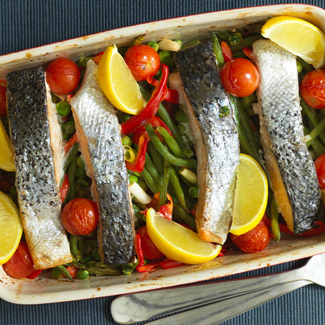 Tray baked salmon and vegetables