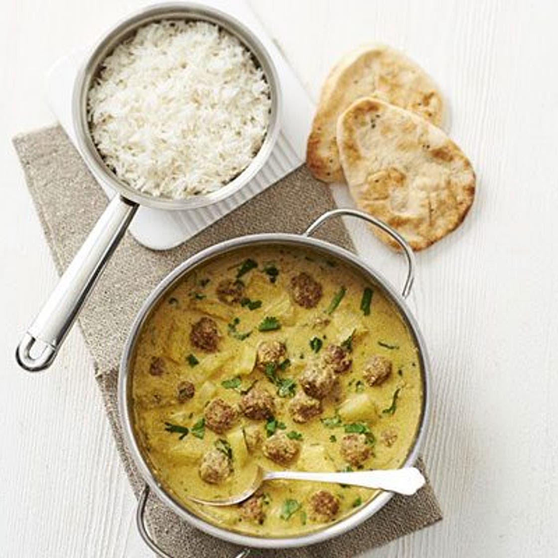Turkey meatball & pineapple curry