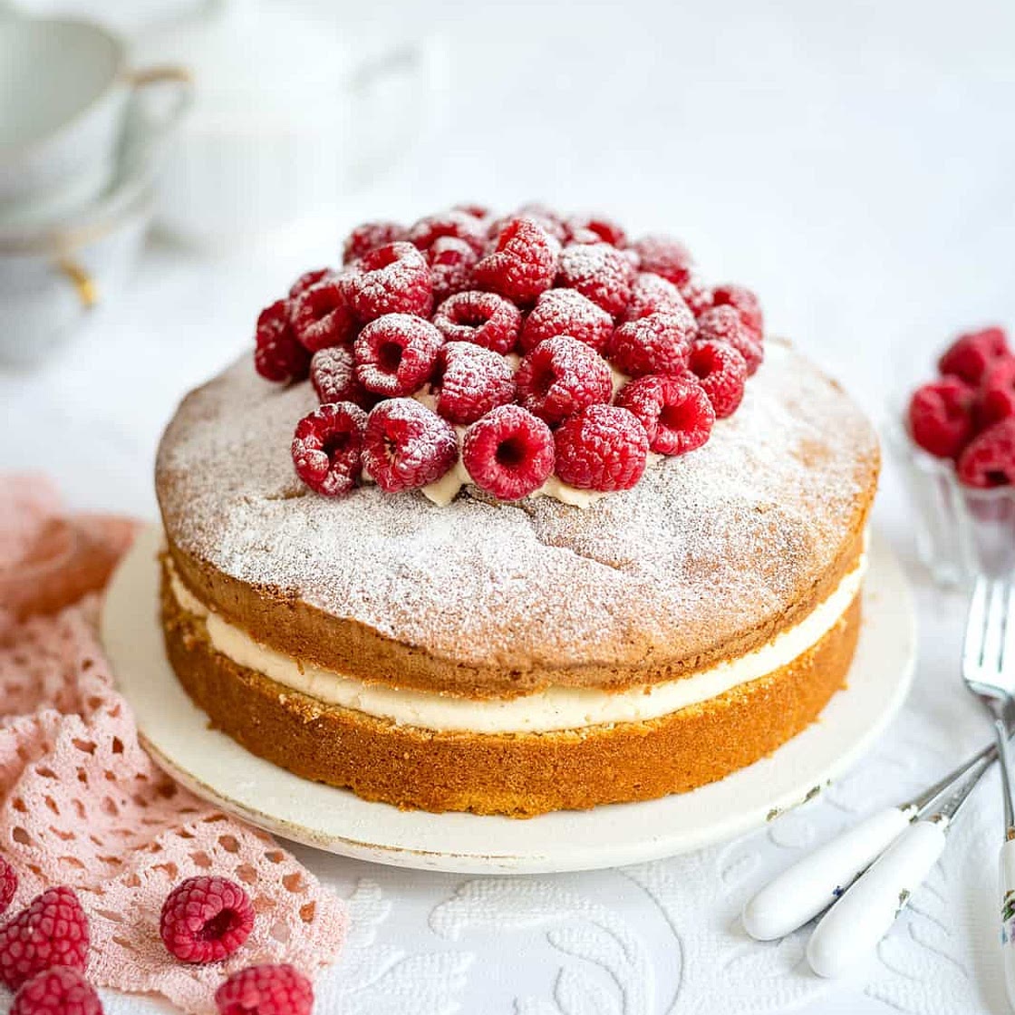 Air Fryer Sponge Cake