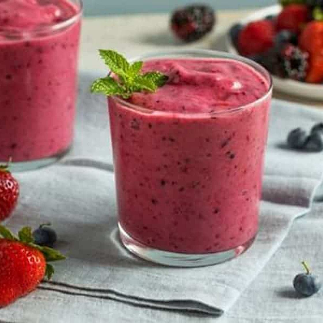 Low Carb Smoothies (The Essentials!)