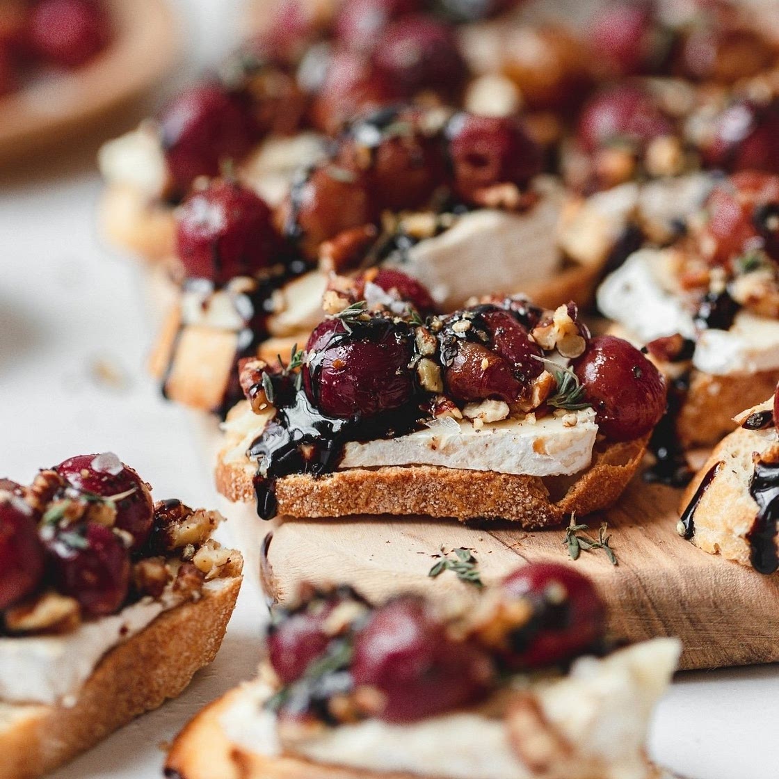 Balsamic Roasted Grape and Brie Crostini