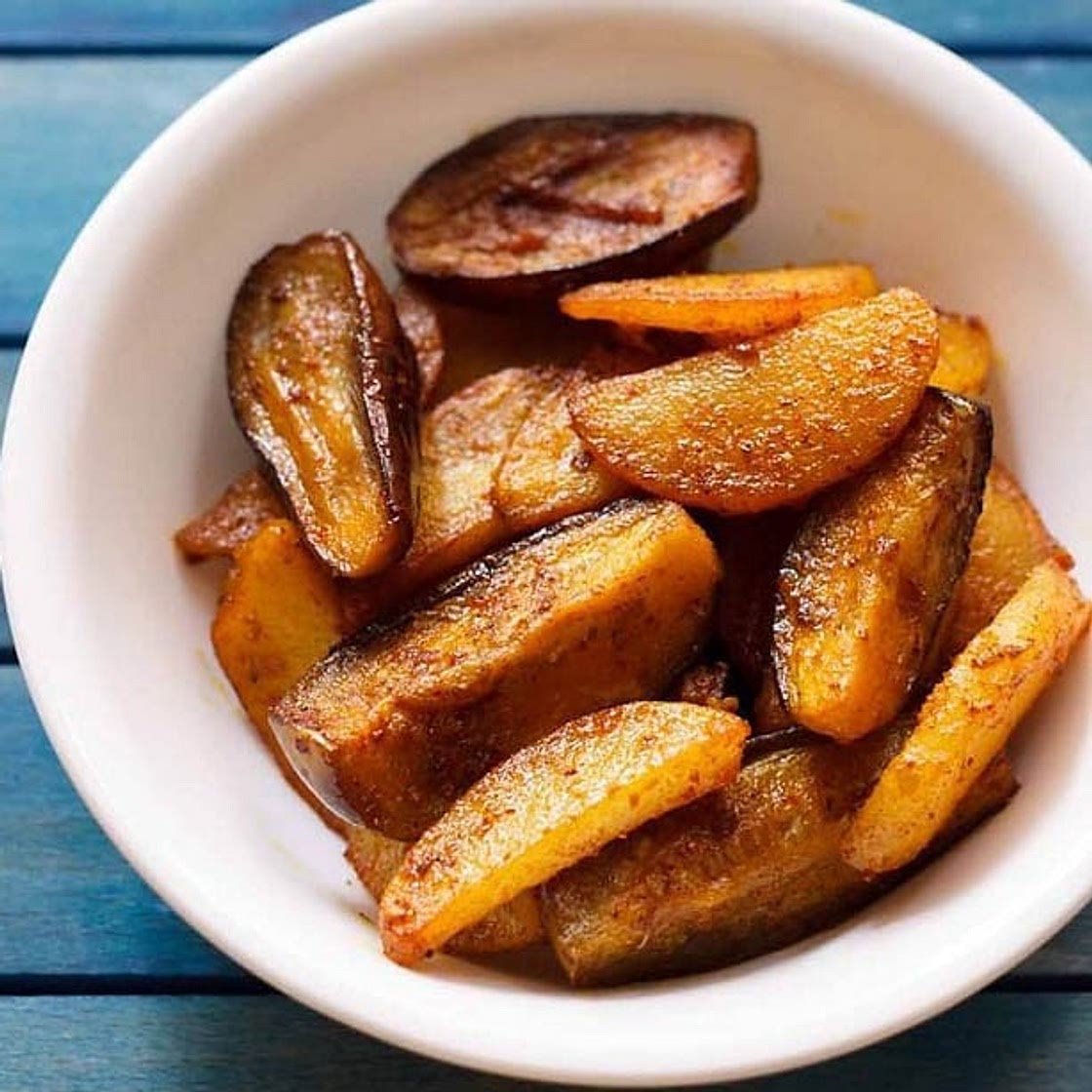 Aloo Baingan Recipe (Punjabi Style)