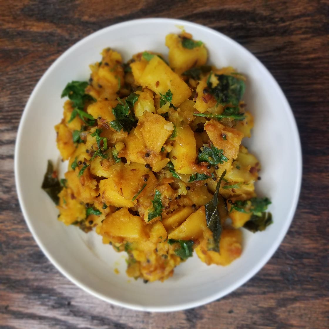 Instant Pot Indian Sukhe Aloo / Instant Pot Indian Style Stir-Fry Potatoes