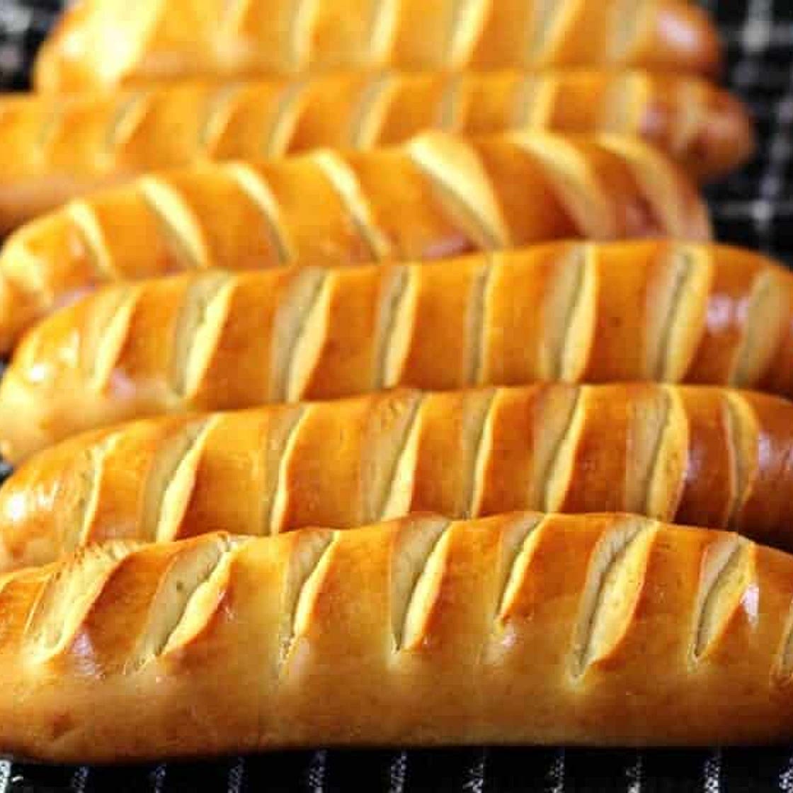 Vienna Bread or Pain Viennois