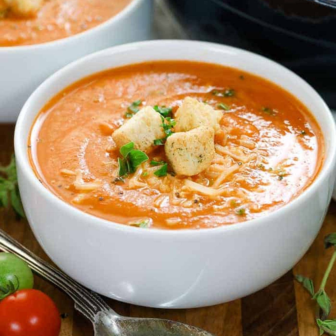 Homemade Tomato Soup (Fresh Tomatoes)
