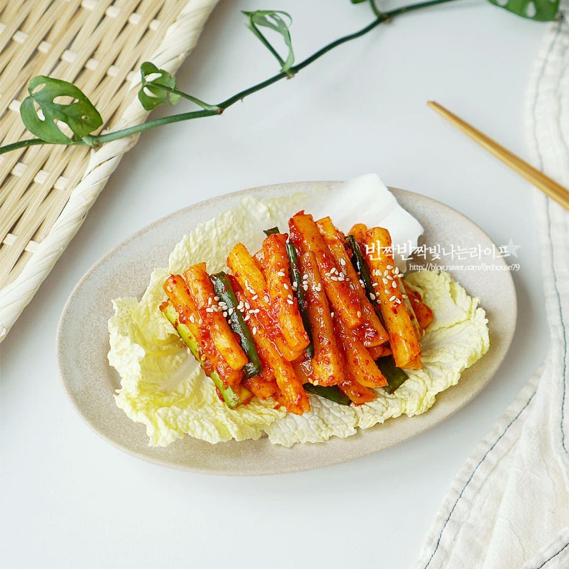 보쌈 무김치 만들기 보쌈김치 수육 보쌈 무생채 만드는법