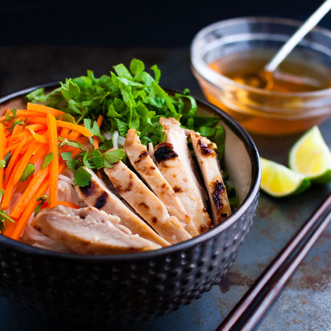 Vietnamese Grilled Chicken with Rice Vermicelli Noodles