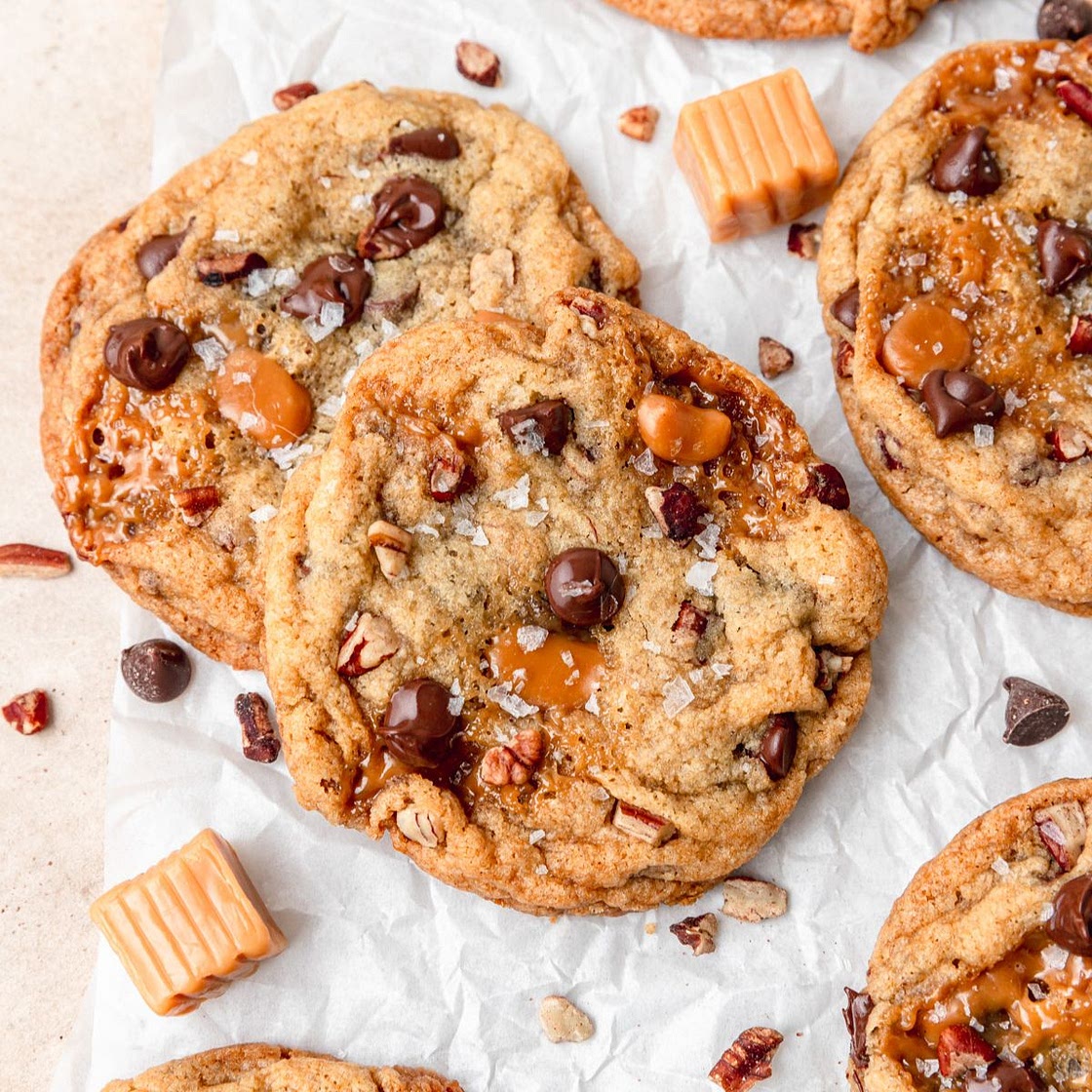 Brown Butter Turtle Cookies