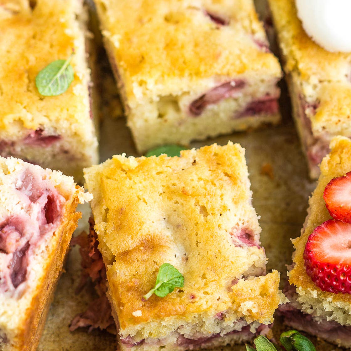 FRESH STRAWBERRY SHEET CAKE