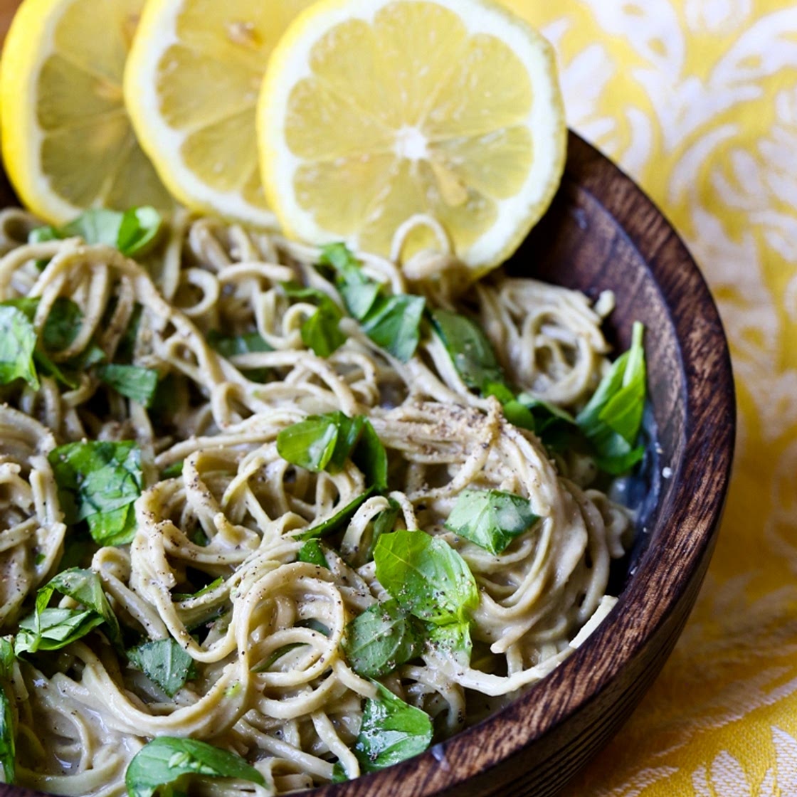 Vegan Lemon Sauce with Basil and Pasta