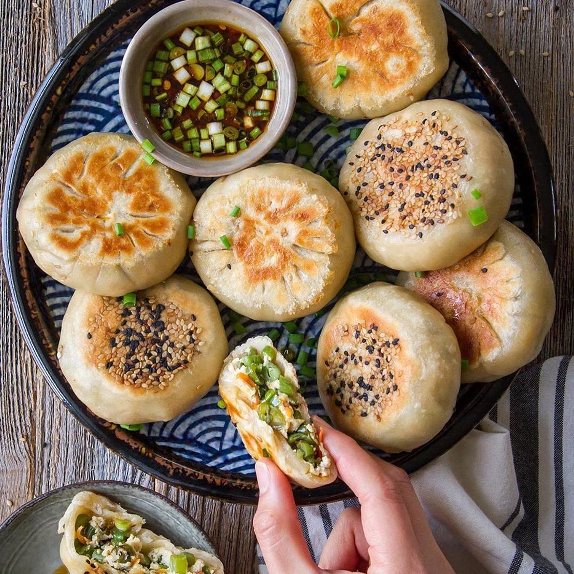 Crispy Bottom Veggie Buns