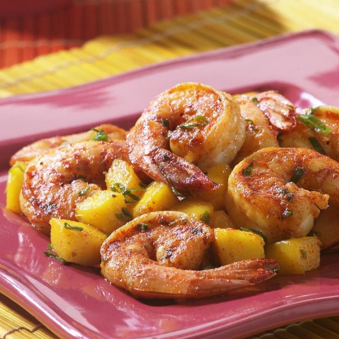 Shrimp with Mango & Basil