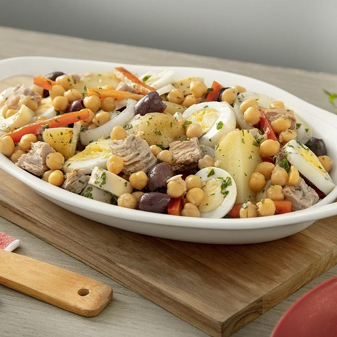 Salada de Grão-de-bico com Atum