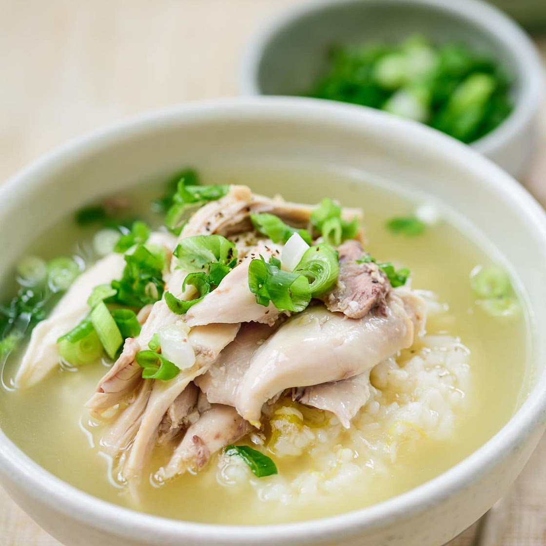 Dak Gomtang (Korean Chicken Soup)
