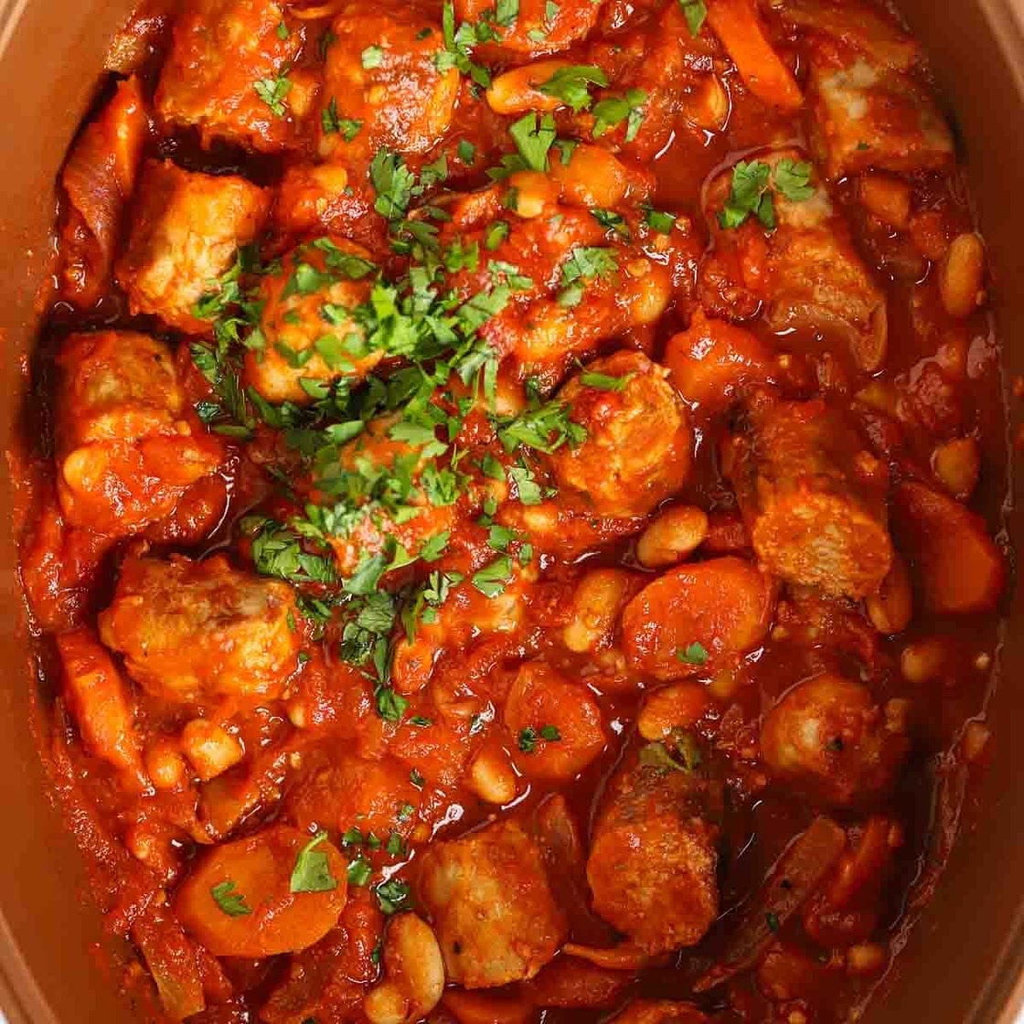Slow Cooker Sausage Casserole {EASY recipe!}