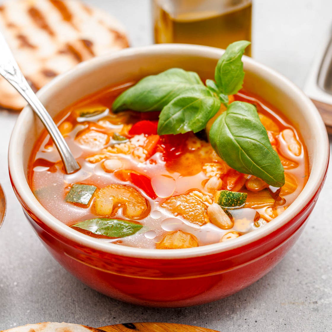Easy Italian Minestrone Soup Recipe