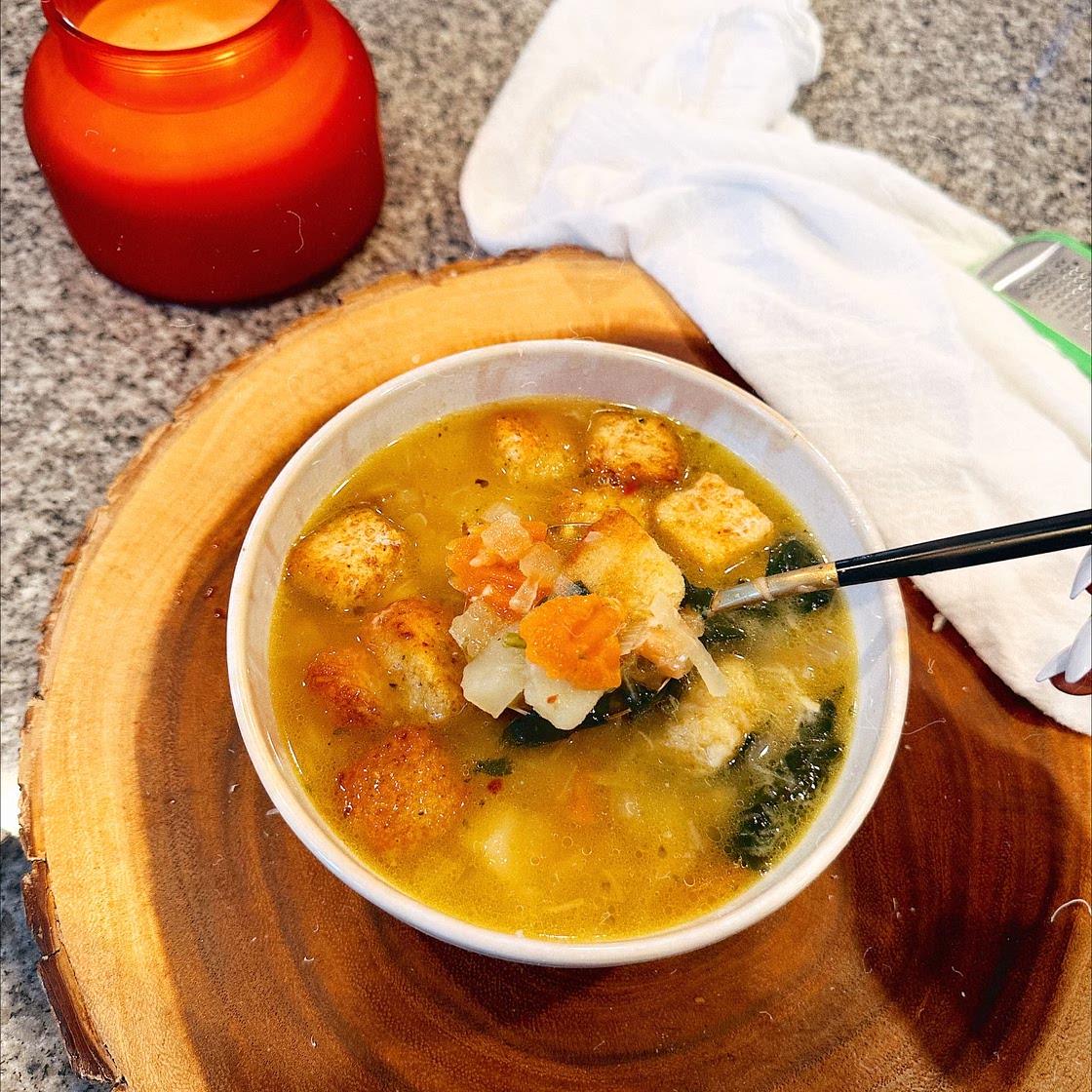 30 Minute Tuscan White Bean Vegetable Soup