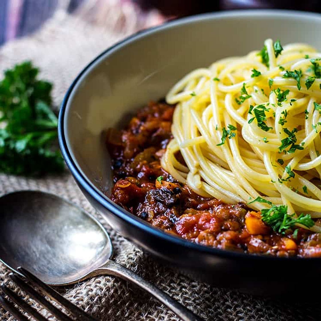 Mushroom and lentil vegan spaghetti bolognese